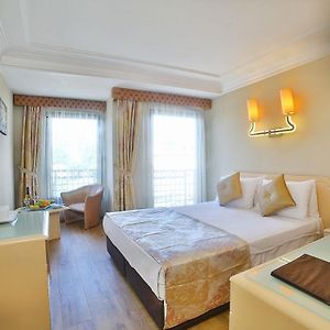 Standard Room with 1 Single Bed